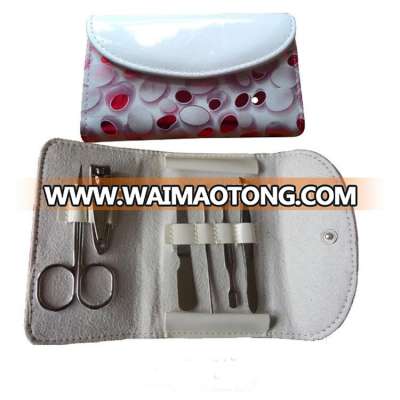 New style personalized manicure set with exquisite packaging design